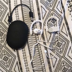 ▪️WIRELESS POWERBEATS 3 HEADPHONES ▪️